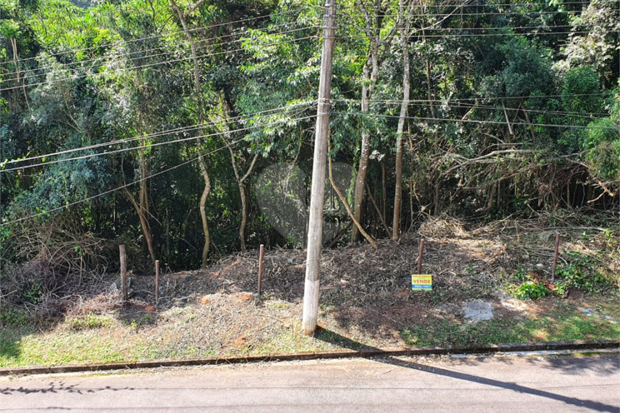 Terreno à venda no condomínio Parque Imperial da Cantareira, Mairiporã - SP