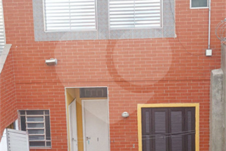 Sobrado à venda com 3 quartos, sendo 1 suíte, em Jabaquara, São Paulo, SP