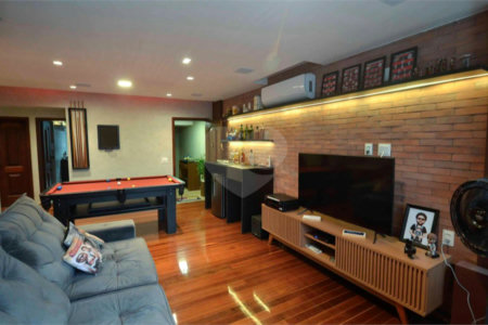 Apartamento à venda com 4 quartos, sendo 2 suítes, em Tijuca, Rio de Janeiro, RJ