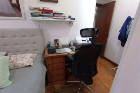 Apartamento à venda com 3 quartos, sendo 1 suíte,  em Tijuca, Rio de Janeiro, RJ