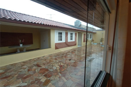 Casa à venda com 4 quartos, sendo 3 suítes,  no Centro, Itapetininga, SP