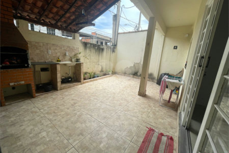 Casa à venda com 2 quartos em Campo Grande, Rio de Janeiro, RJ