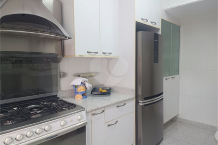 Apartamento à venda com 4 suítes em Vila Suzana, São Paulo, SP