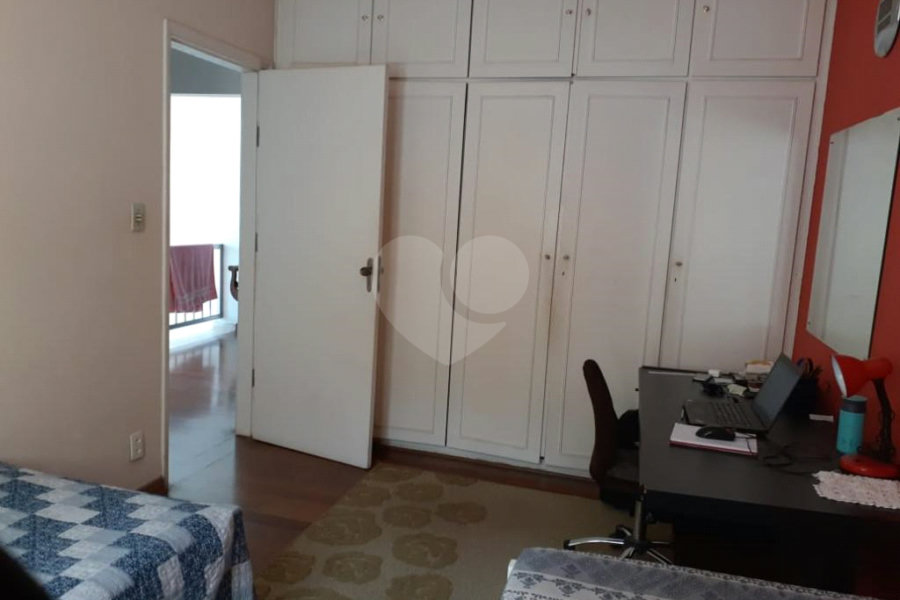 Sobrado à venda com 3 quartos, sendo 1 suíte, em Vila Mariana, São Paulo, SP