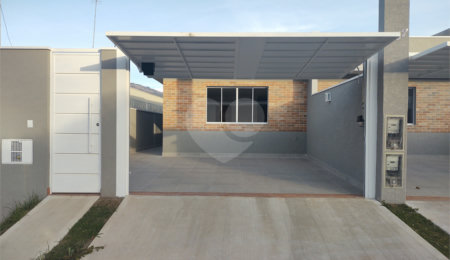 Casa Térrea à venda com 3 suítes em Jardim do Lago, Atibaia, SP