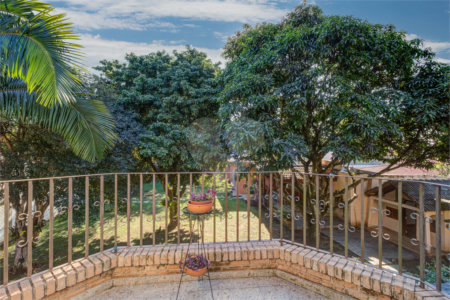 Casa à venda com 3 suítes em Chácara Monte Alegre, São Paulo, SP