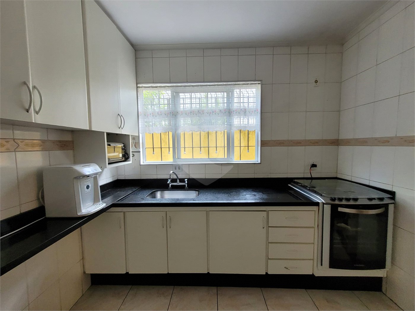Sobrado à venda com 3 quartos, sendo 1 suíte, em Jardim Líbano, São Paulo, SP