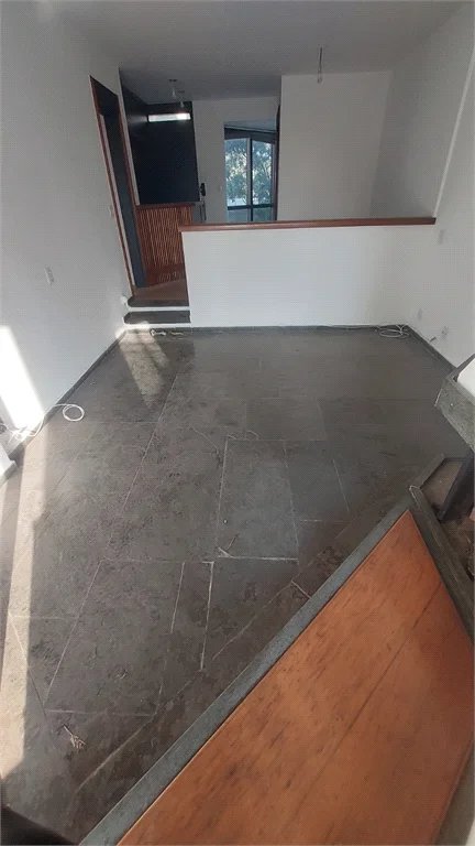 Apartamento à venda com 1 suíte em Vila Suzana, São Paulo, SP