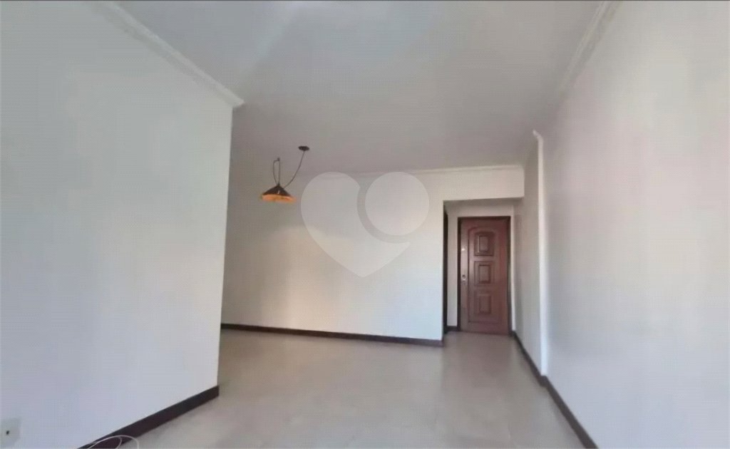 Apartamento à venda com 3 quartos, sendo 1 suíte, em Jardim das Vertentes, São Paulo, SP