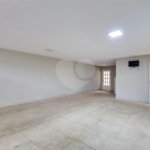 Sobrado à venda com 4 quartos, sendo 3 suítes, em Interlagos, São Paulo, SP