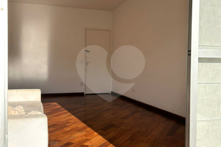 Apartamento à venda com 2 quartos em Vila Gomes, São Paulo, SP
