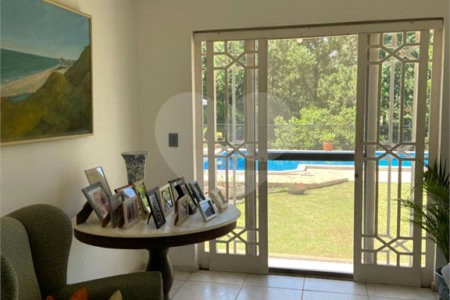 Casa à venda com 6 quartos, sendo 3 suítes,  em Marambaia, Vinhedo, SP