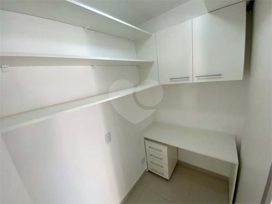 Apartamento à venda com 3 quartos, sendo 1 suíte, em Vila Olímpia, São Paulo, SP