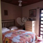 Sobrado à venda com 3 quartos, sendo 1 suíte,  em Vila Caputera, Mogi das Cruzes, SP