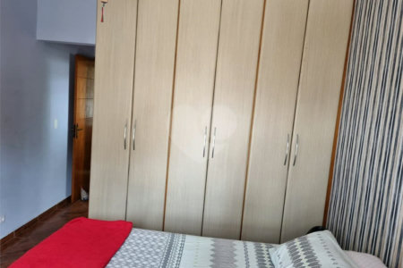 Casa Térrea à venda com 2 suítes em Santa Terezinha, São Bernardo do Campo, SP