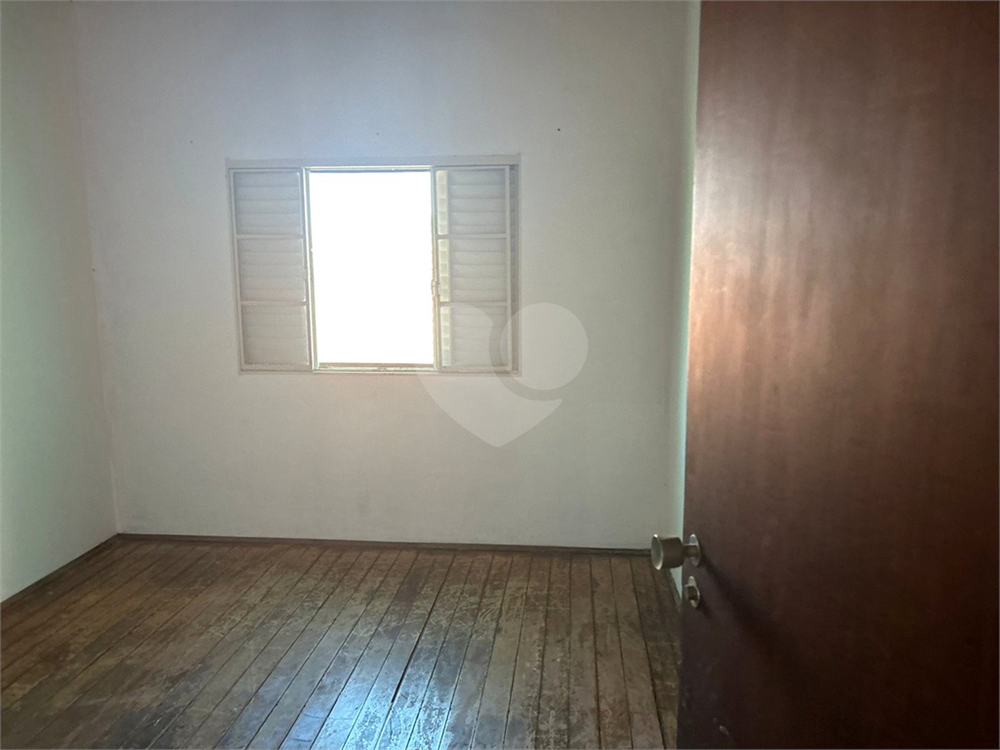 Casa para alugar com 6 quartos, sendo 3 suítes, no Centro, São Manuel, SP