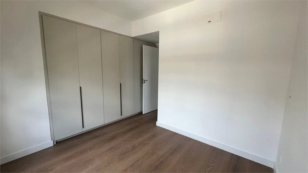 Apartamento à venda com 2 suítes em Pinheiros, São Paulo, SP