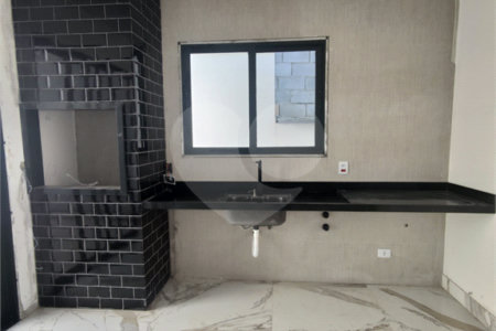 Casa à venda com 3 suítes no condomínio Aruã Brisas, Mogi das Cruzes - SP