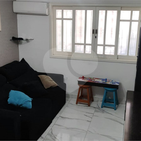 Casa à venda com 3 quartos, sendo 1 suíte,  em Chácara das Flores, Mogi das Cruzes, SP