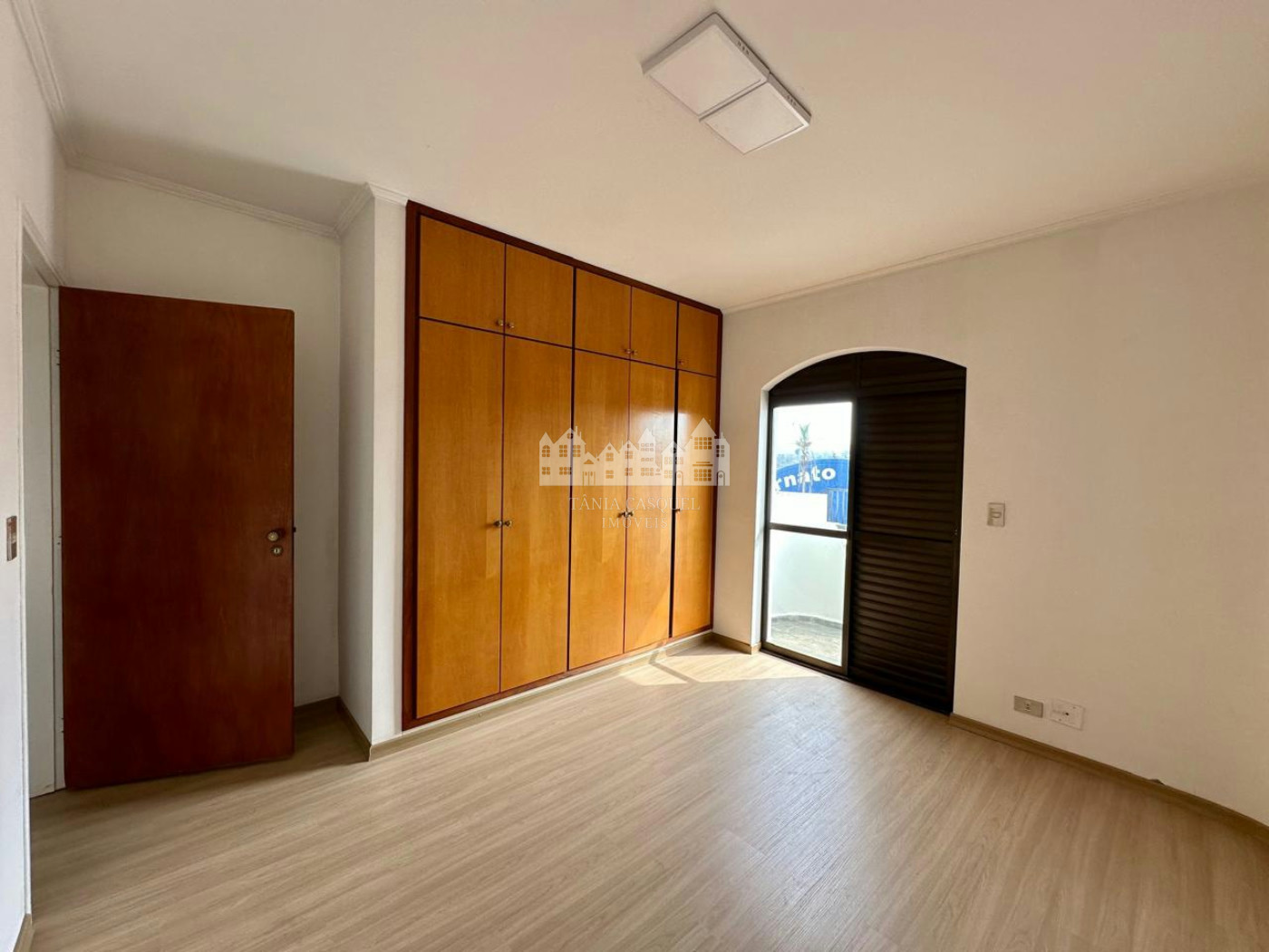 Apartamento à venda ou para alugar com 4 quartos, sendo 3 suítes, no Centro, Atibaia, SP