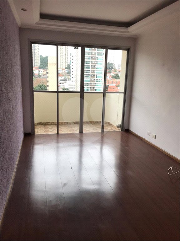 Apartamento 2 dormitórios à venda na Vila mariana.