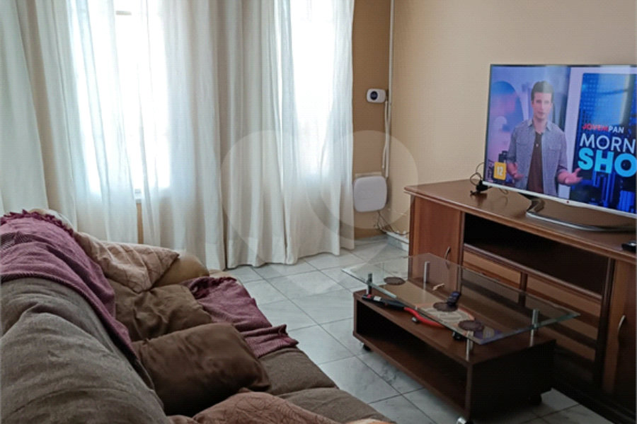 Sobrado com 4 Quartos e 4 banheiros à Venda -337 m² por R$ 850.,000 -- Jardim Vivan,-Jaraguá, São Paulo - SP