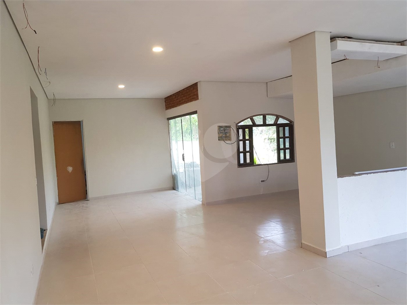 Chácara à venda com 4 quartos, sendo 1 suíte, no Centro, Biritiba-mirim, SP