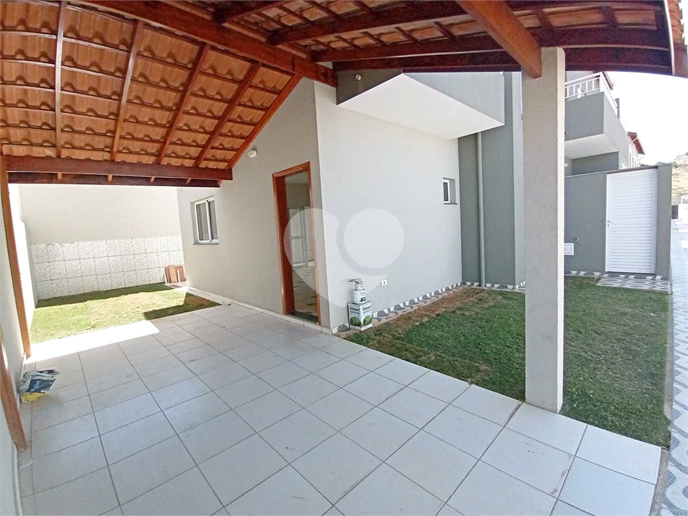 Casa de Vila à venda com 3 suítes em João Xxiii, Vinhedo, SP