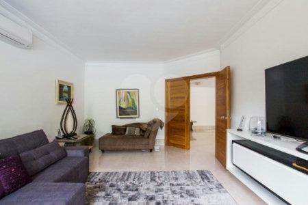Casa Térrea à venda com 5 suítes em Jardim Marajoara, São Paulo, SP