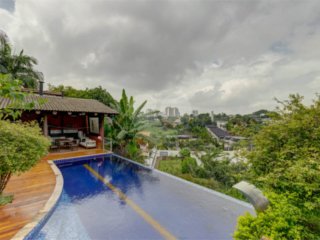 Casa à venda com 4 suítes em Chácara Flora, São Paulo, SP