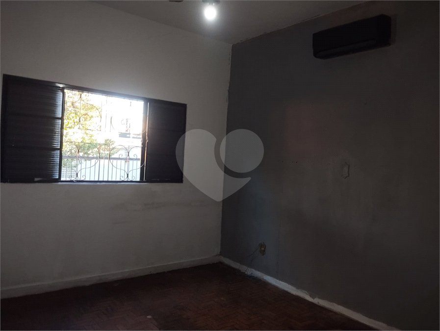 Casa Térrea à venda com 3 quartos, sendo 1 suíte, em Vila Xavier (vila Xavier), Araraquara, SP