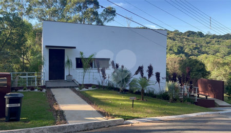 Condomínio à venda com 5 suítes em Serra da Cantareira, Mairiporã, SP
