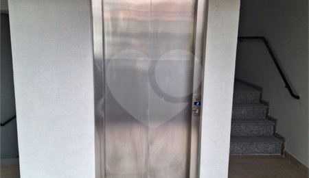 Casa para alugar com 2 quartos no condomínio Residencial Casalbuono, São Paulo - SP