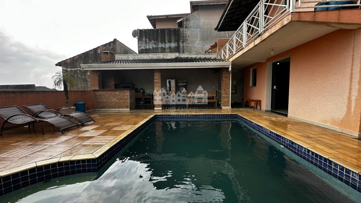 Casa à venda com 3 quartos, sendo 2 suítes, em Jardim Real, Bom Jesus dos Perdões, SP