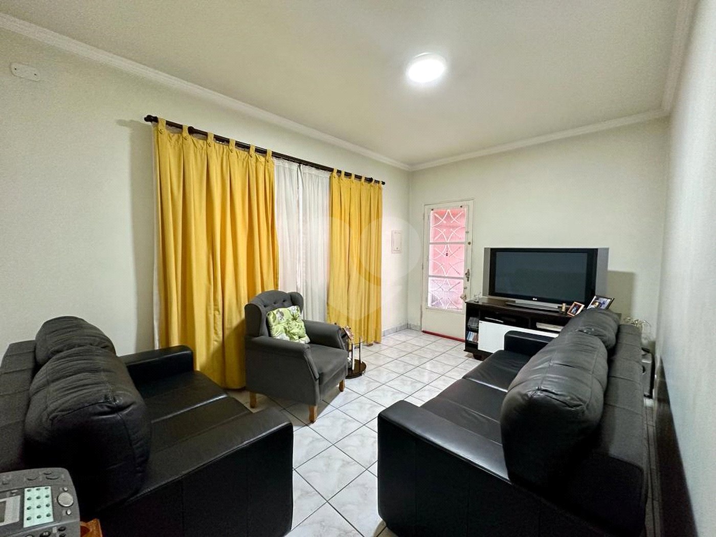 Casa Térrea à venda com 2 quartos em Parada Inglesa, São Paulo, SP
