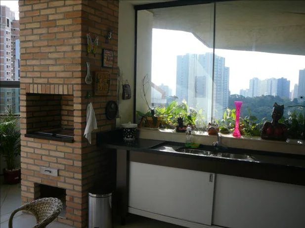 Apartamento à venda com 4 suítes em Vila Suzana, São Paulo, SP