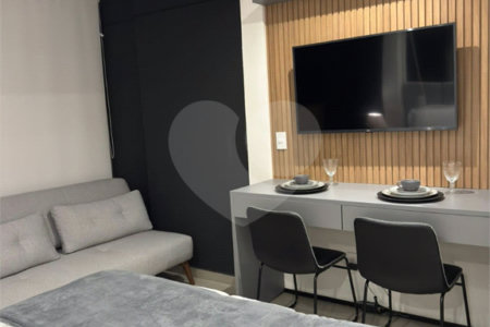Apartamento à venda ou para alugar com 1 quarto em Cerqueira César, São Paulo, SP
