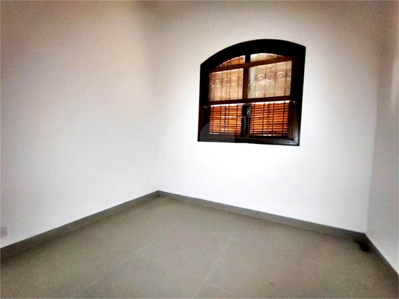 Sobrado à venda ou para alugar com 5 quartos, sendo 3 suítes, em Jardim Franca, São Paulo, SP