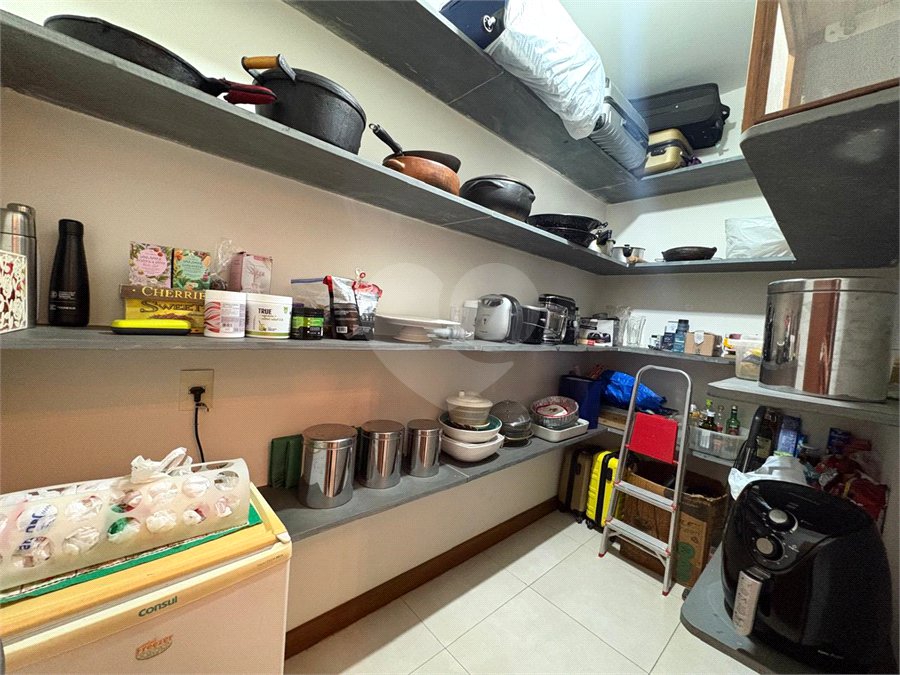 Casa à venda com 3 suítes no condomínio Damha II, São Carlos - SP