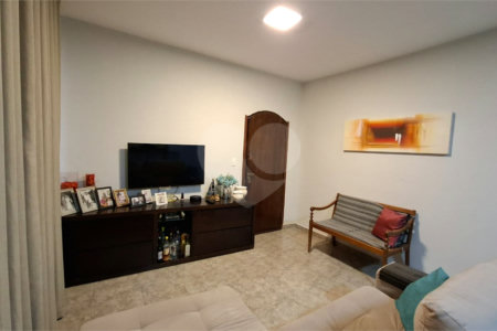 Casa à venda com 3 quartos, sendo 2 suítes, em Jardim Prestes de Barros, Sorocaba, SP