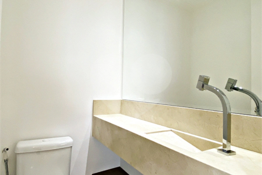 Apartamento à venda com 3 suítes em Santana, São Paulo, SP