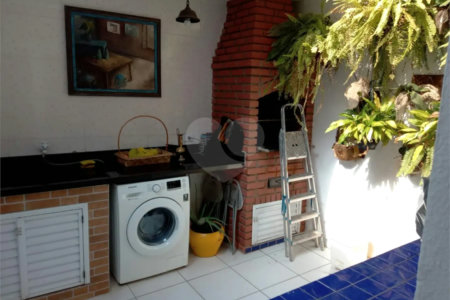 Sobrado à venda com 3 quartos em Jardim Trussardi, São Paulo, SP