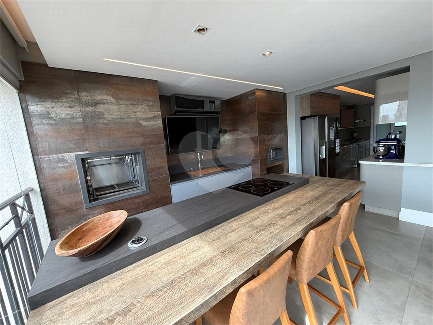 Apartamento à venda com 3 suítes em Santa Teresinha, São Paulo, SP