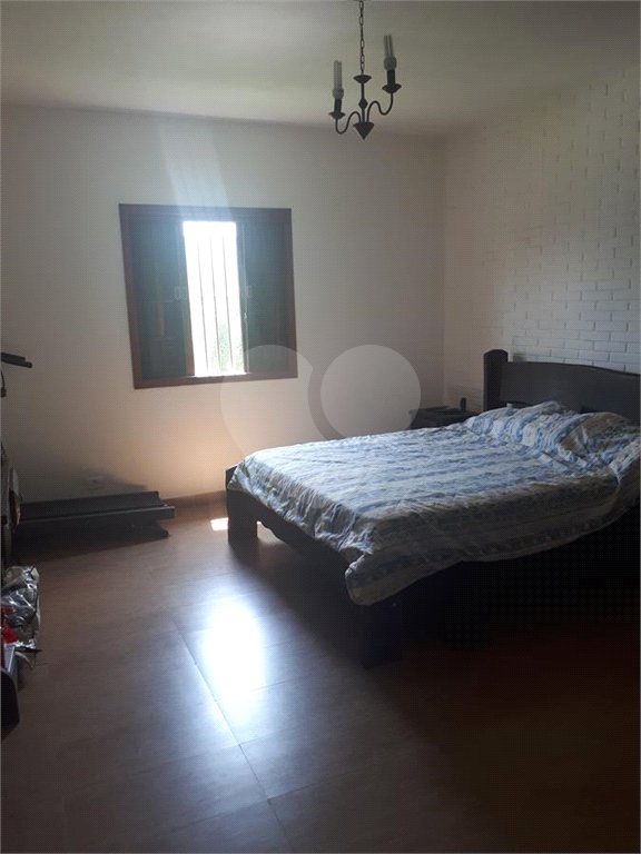 Chácara à venda com 4 quartos, sendo 2 suítes, em Serra da Cantareira, Mairiporã, SP