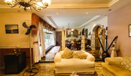Casa à venda ou para alugar com 4 quartos, sendo 2 suítes,  em Bela Aliança, São Paulo, SP