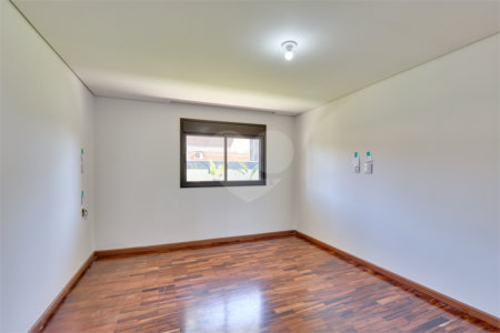 Casa Térrea à venda com 4 quartos, sendo 3 suítes, em Jardim Prudência, São Paulo, SP