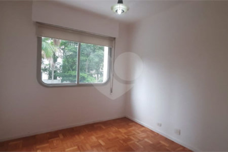 Apartamento para alugar com 3 quartos, sendo 1 suíte,  em Jardim Marajoara, São Paulo, SP