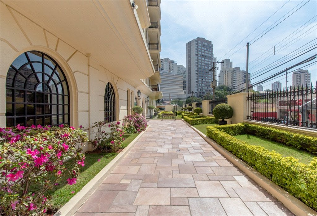 Apartamento à venda com 3 quartos, sendo 1 suíte, em Perdizes, São Paulo, SP