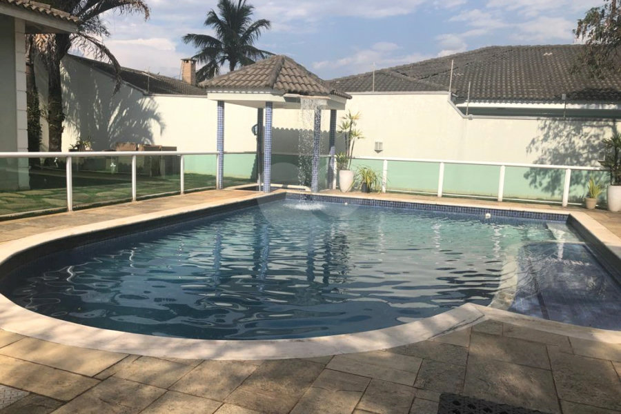 Sobrado à venda com 4 quartos, sendo 2 suítes, em Palmas do Tremembé, São Paulo, SP