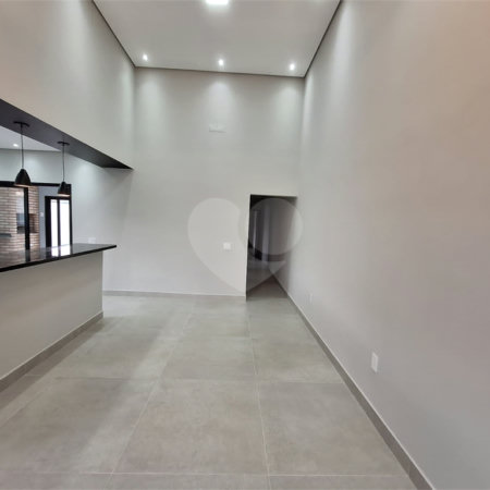 Casa à venda com 3 quartos, sendo 1 suíte,  no condomínio Helena Maria, Sorocaba - SP